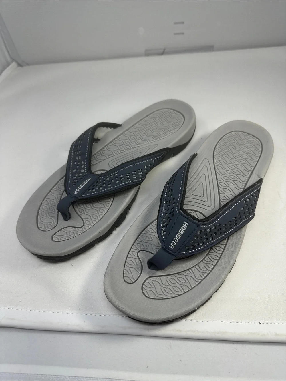 Hobibear Flip flops. Size 42. Men’s US 8 or 9